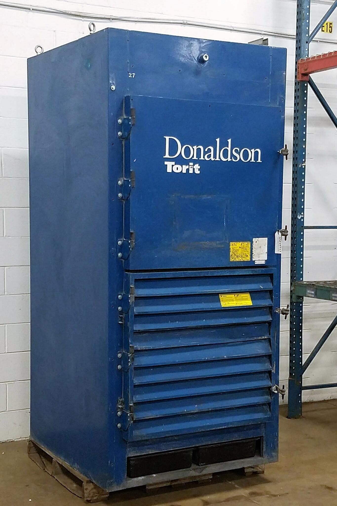 5,500 cfm Donaldson Torit #DWS-6 Booth & Backdraft Dust Collector