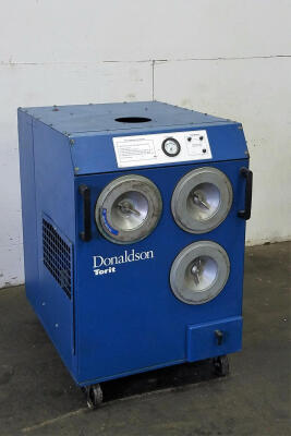 750 cfm Donaldson Torit Easy Trunk Portable Dust / Smoke / Fume Collection