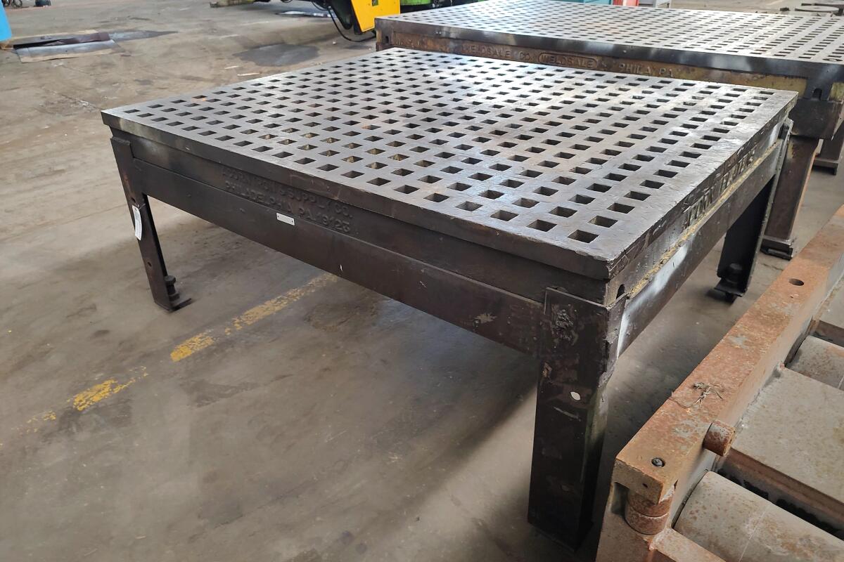 Additional image #2 for Acorn Welding Table