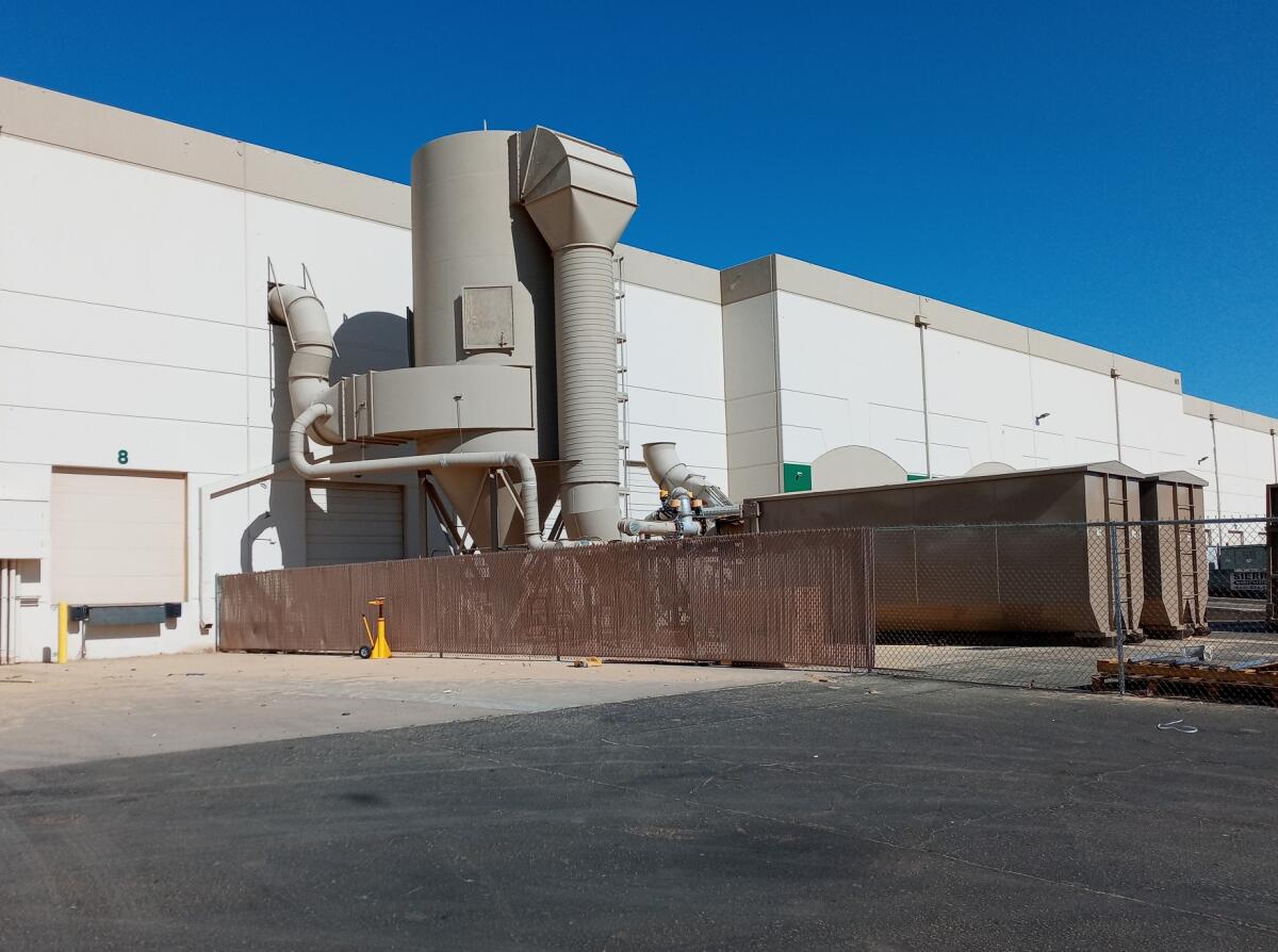 Additional image #3 for 50,000 CFM Donaldson Torit #484RFW8 Baghouse Dust Collector